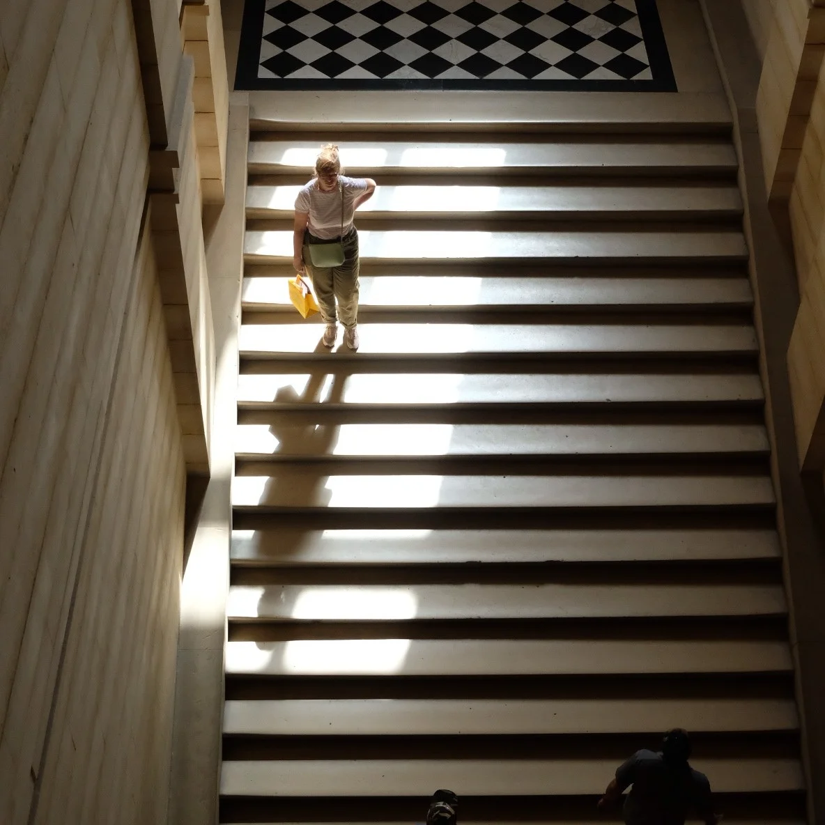 🎯 High Angle — general photo by B.art, scored 7.9/10 by REVIEWR's AI critique
