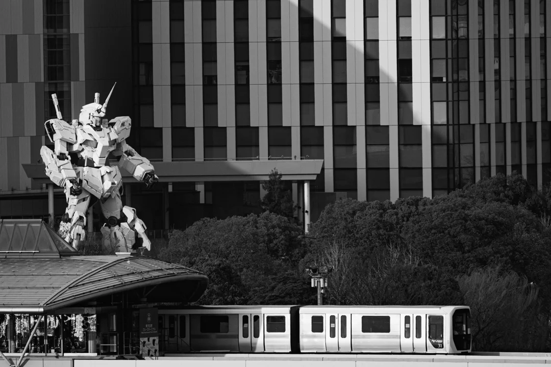 General photo by Jay, scored 7.5/10 by REVIEWR's AI critique