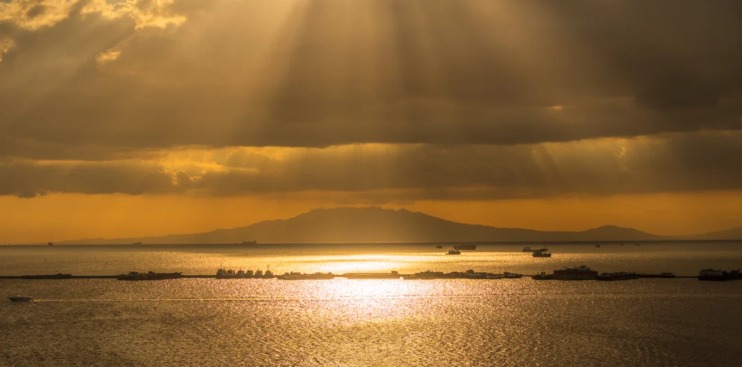 Landscape photo by Jay, scored 6.9/10 by REVIEWR's AI critique