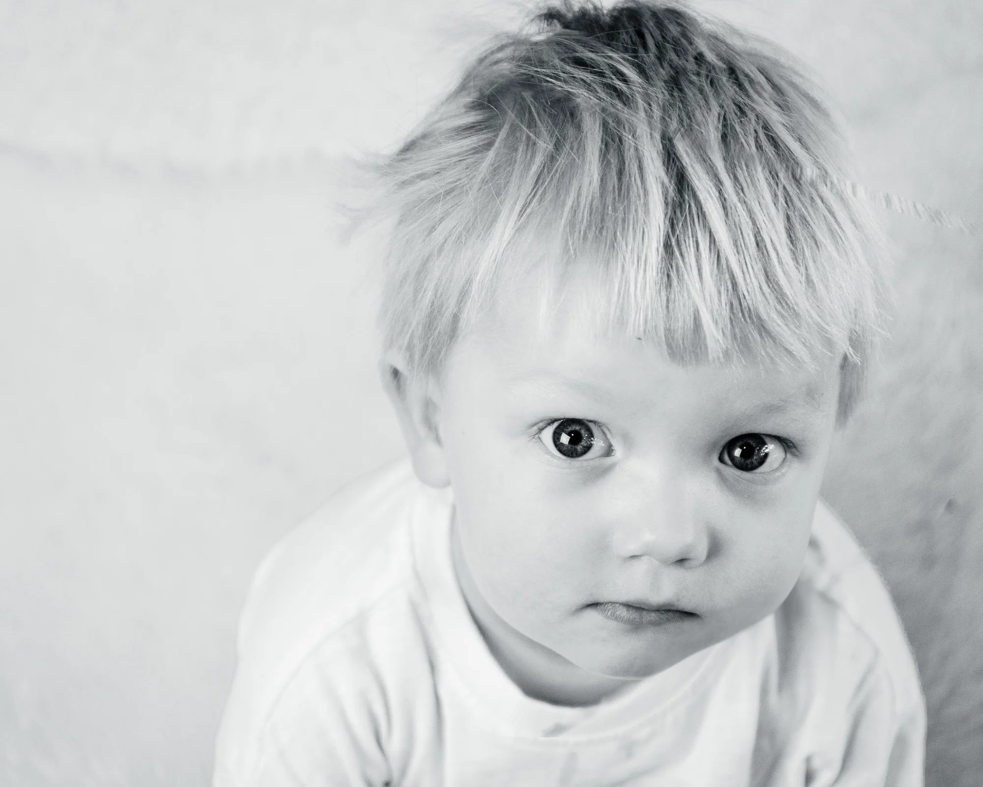 High-Key Gaze — general photo by Chris, scored 5.6/10 by REVIEWR's AI critique
