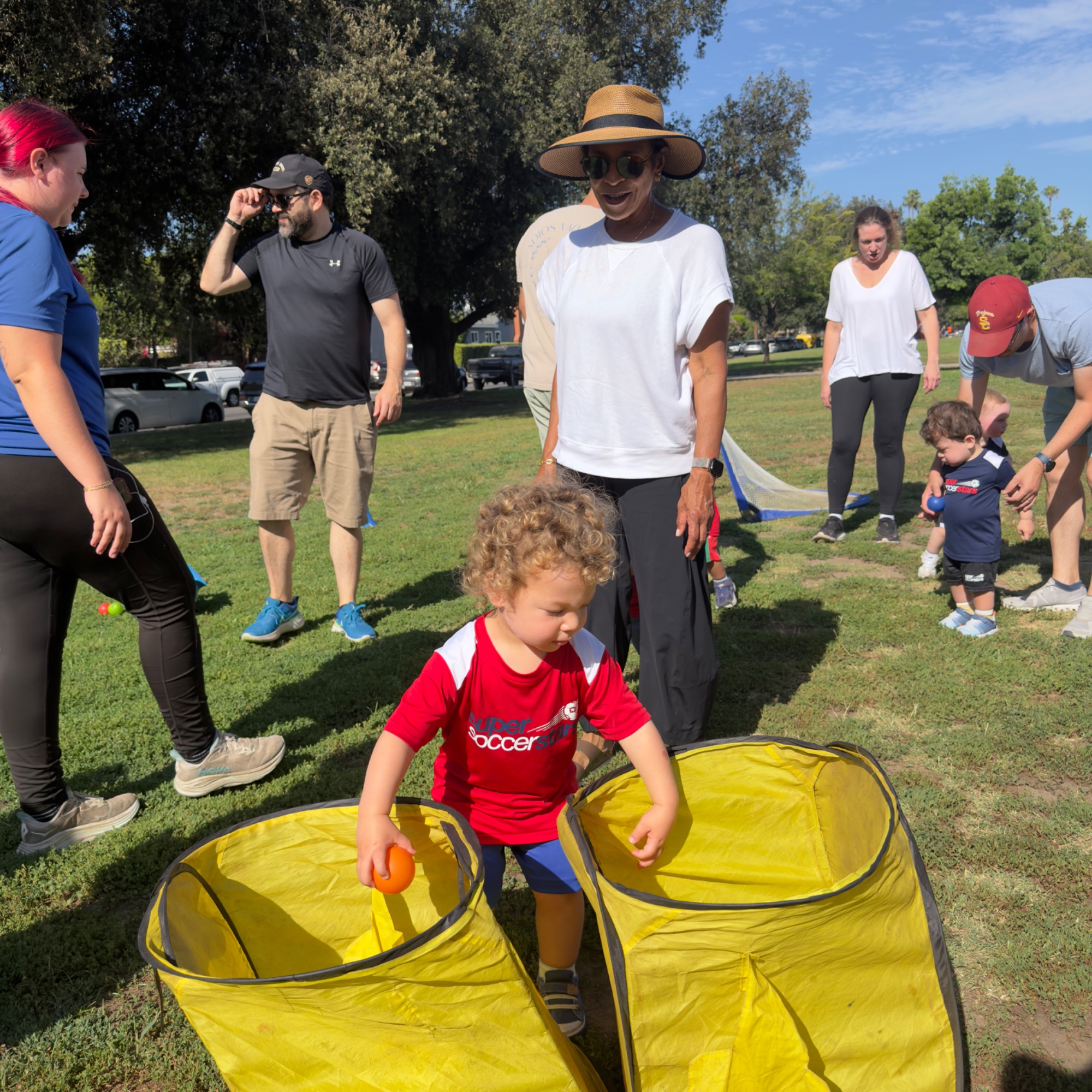 Weekend Practice — street photo by Les Zackler, scored 5.0/10 by REVIEWR's AI critique
